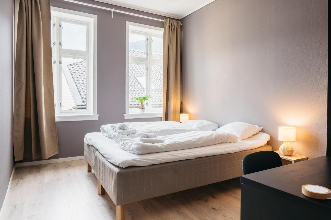 S54 - Private Rooms In The City Center 베르겐 외부 사진